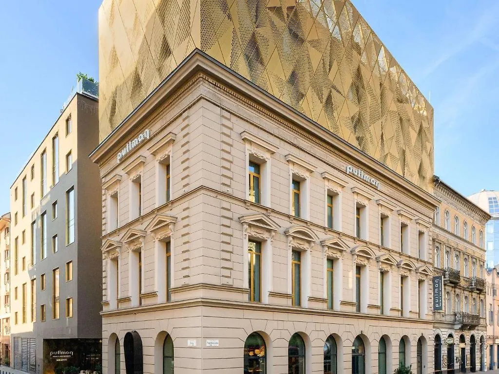 Pullman Budapest location