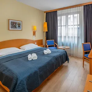Hotel Corvin Sissi Wing, Budapešť