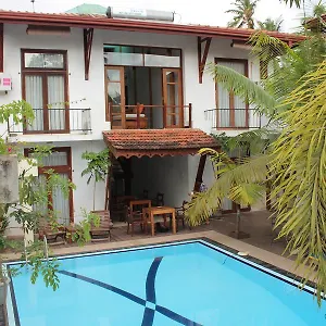 https://villa-kapuru.negombohotels.net