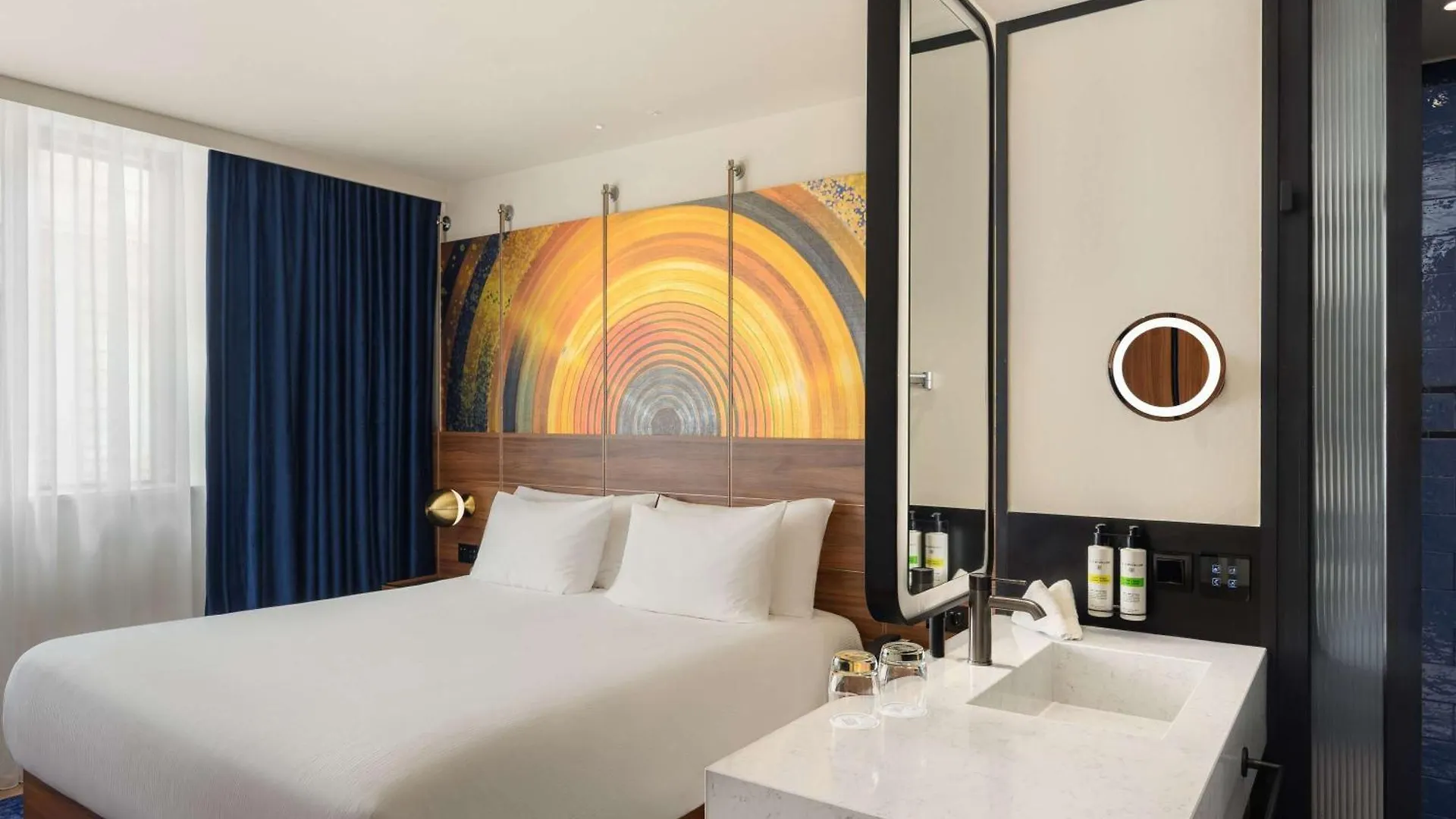 Hard Rock Hotel Budapest