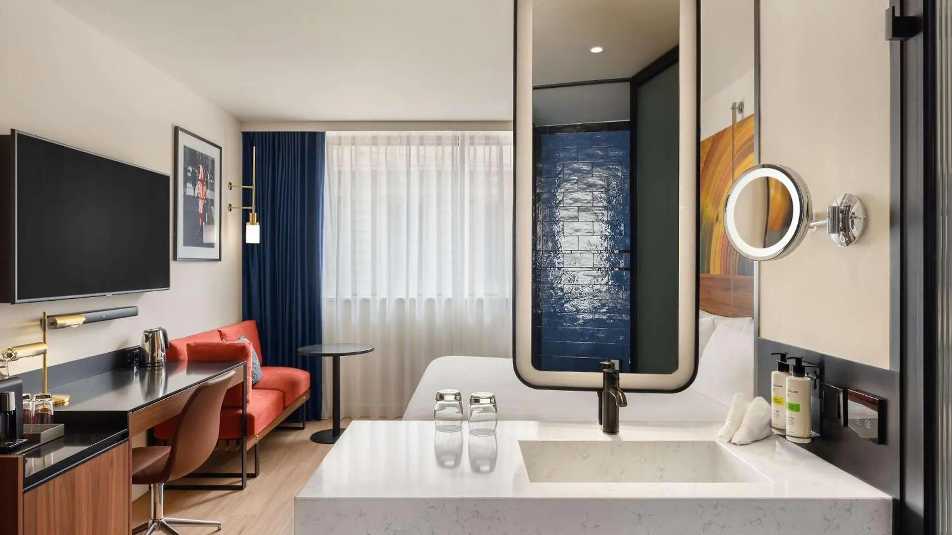 Hard Rock Hotel Budapest